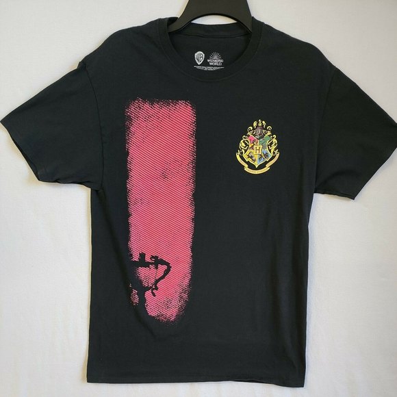 WB Wizarding World Harry Potter Gryffindor Triwizard Tournament T-Shirt Men Sz M - Picture 1 of 10